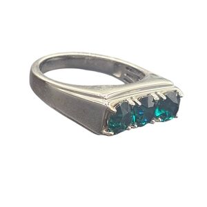 Emerald Crystal Ring